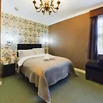 Edenfield Lodge